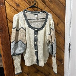 Venus women’s sweater L